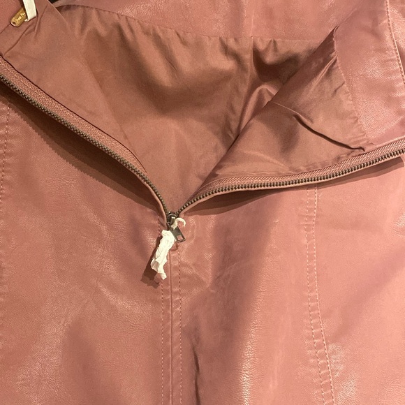 2 for $35 FREE PEOPLE Skirt Women’s Size 4 PRESSED FLOWERS ROSE PINK VEGAN SUEDE - Picture 8 of 15